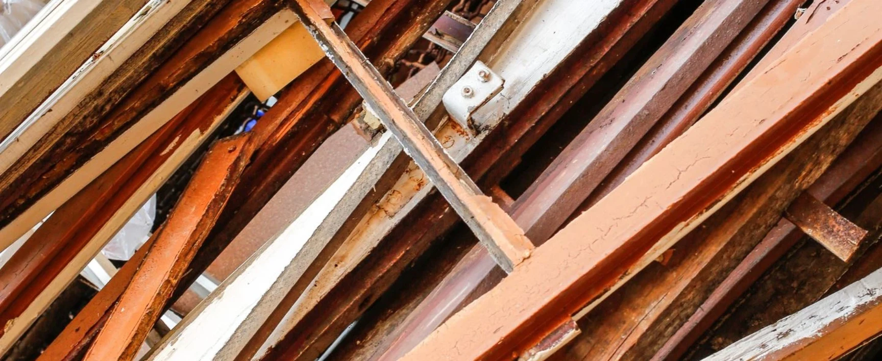 Waste Wood Header